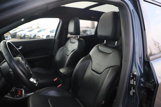 Jeep COMPASS 4xe 240 Plug-in Hybrid Electric S Trekhaak Panoramadak Leder Navigatie Achteruitrijcamera