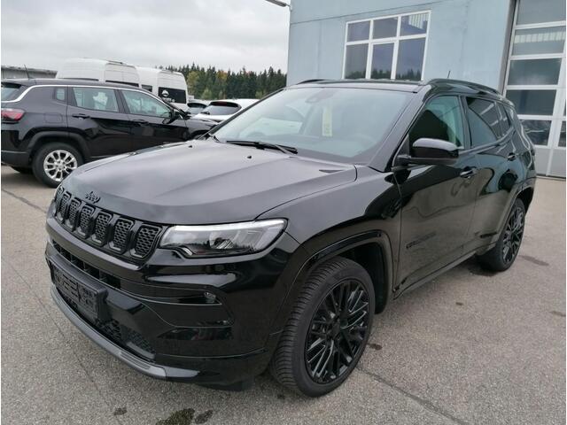 Jeep COMPASS 1.5T e-Hybrid High Altitude Stuur en stoelverwarming.