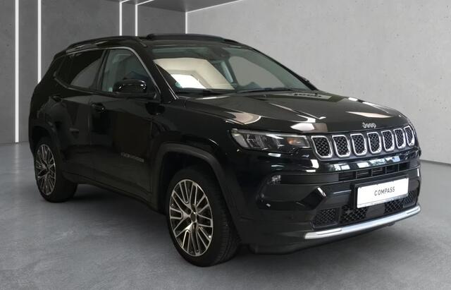 Jeep COMPASS 1.5T e-Hybrid Altitude Panorama Dak/19 inch/stoel en stuurverwarming.