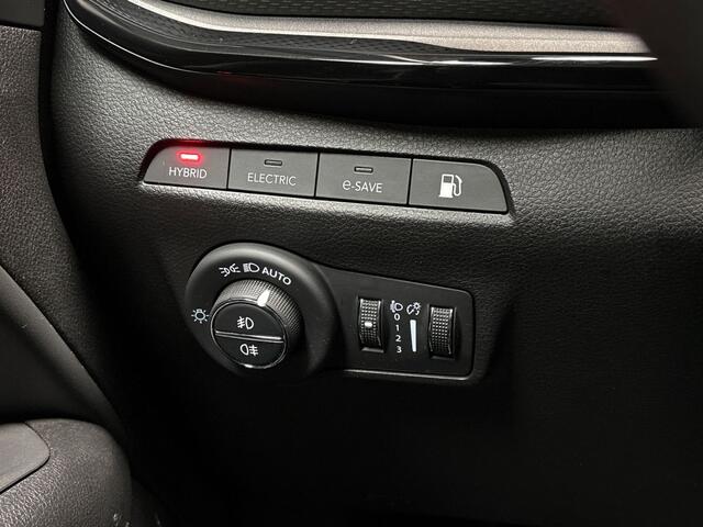 Jeep COMPASS 4xe 240 Plug-in Hybrid Electric Trailhawk 240Pk Automaat (PANORAMADAK, NARDO GREY, VIRTUAL COCKPIT, APPLE CARPLAY, CAMERA, LEDER, ADAPTIVE CRUISE, GETINT GLAS, NIEUWSTAAT)