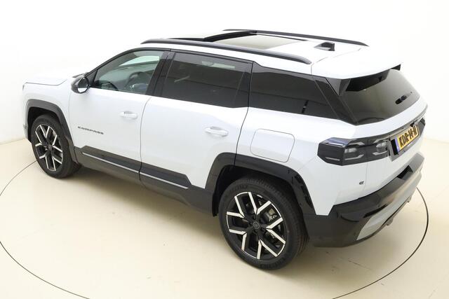 Jeep COMPASS First Edition 74 kWh | DEMO | Stoelmassage | Stoel verwarming/ventilatie | HUD | Panoramadak | Lederen bekleding | Keyless | Elektrische kofferklep