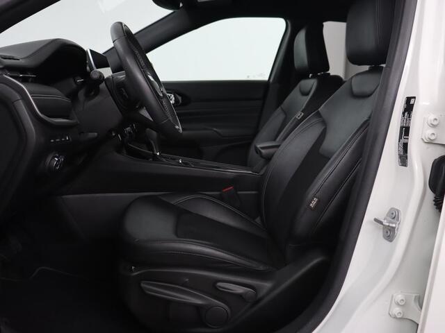 Jeep COMPASS 4xe 240 Plug-in Hybrid 80th Anniversary | SOH 80,5% | 360 Camera | Adaptive cruise | Full LED | Carplay | Keyless | Half leder | Navigatie | Park Assist | Climate control | PHEV