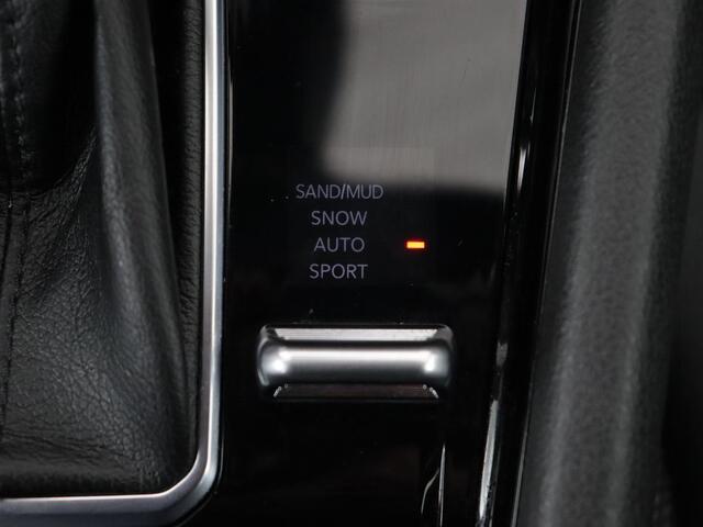 Jeep COMPASS 4xe 240 Plug-in Hybrid 80th Anniversary | SOH 80,5% | 360 Camera | Adaptive cruise | Full LED | Carplay | Keyless | Half leder | Navigatie | Park Assist | Climate control | PHEV