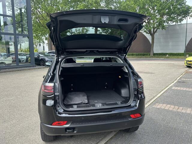 Jeep COMPASS 4xe 240 Plug-in Hybrid Electric Trailhawk 1.3 Plug-In Hybrid | 4WD PHEV | ADAPTIVE CRUISE CONTROL | ACHTERUIT RIJ CAMERA | 20.000KM |
