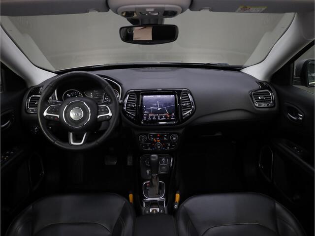 Jeep COMPASS 1.4 MultiAir Limited 4x4 | Trekhaak | Airco | Climate control | Stoelverwarming | Stuurwiel verwarmd | Cruise control | Dode hoek detectie | Lederen interieur | 4X4 |