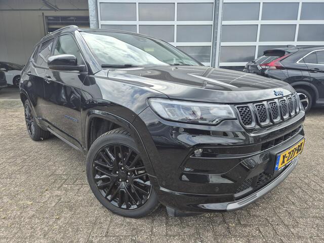Jeep COMPASS 4xe 240 Plug-in Hybrid Electric S | Navigatie | Leder |