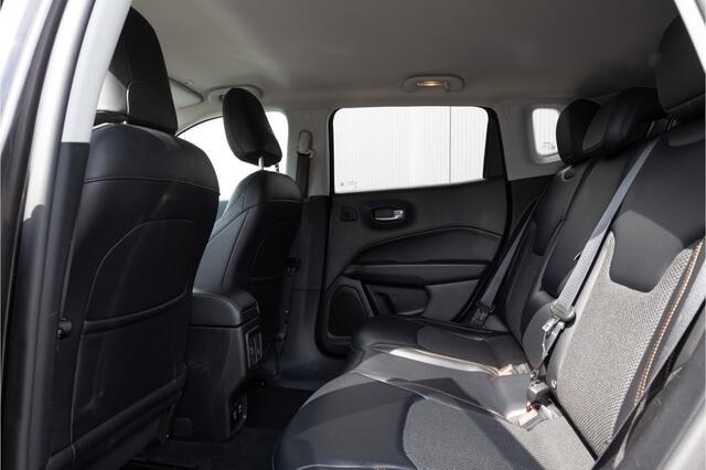 Jeep COMPASS 1.4 | 4X4 | NL-AUTO | KEYLESS | NAVI | BEATS AUDIO | TREKHAAK