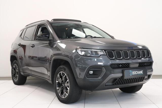 Jeep COMPASS 4xe 240 Plug-in Hybrid Electric Trailhawk | Panoramadak | Camera | Adaptieve cruise | Navigatie | Elek Achterklep | SOH 86% |