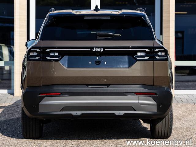 Jeep COMPASS 1.2 E-HYBRID First Edition PANO / CONVENIENCE PACK / TWO TONE