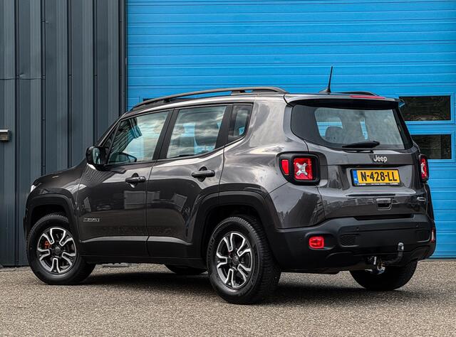 Jeep RENEGADE 1.3T-e Limited Prijs Inclusief Onderhoud & 12 Maand BOVAG Garantie | Navigatiesysteem | DAB |