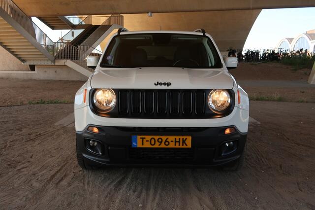 Jeep RENEGADE 1.4 M.Air Limited 136 pk Automaat, Pano dak