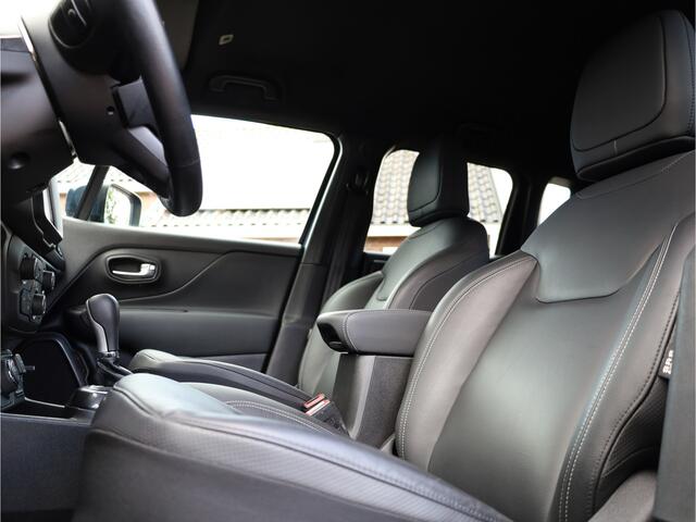 Jeep RENEGADE 4xe 240 Plug-in Hybrid Electric S Stoel-/stuur verwarming | Adaptive cruisecontrol | Camera | AWD