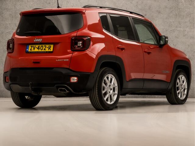 Jeep RENEGADE 1.3T Freedom 151Pk Automaat (PANORAMADAK, APPLE CARPLAY, GROOT NAVI, STUUR/STOELVERWARMING, LEDER, CLIMATE, CAMERA, SPORTSTOELEN, TREKHAAK, GETINT GLAS, ADAPTIVE CRUISE, NIEUWE APK, NIEUWSTAAT)