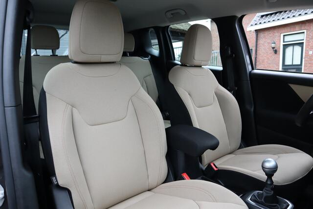 Jeep RENEGADE 1.6 E-Torq Longitude | DAB Radio | Parkeersensoren