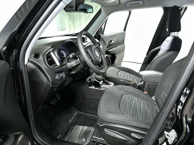 Jeep RENEGADE 4xe 240 Plug-in Hybrid Electric Upland Automaat | Navi | 4x4 | LED