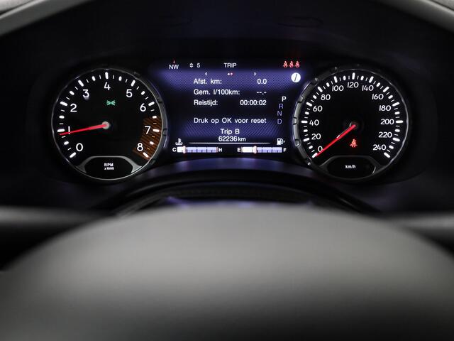 Jeep RENEGADE 1.3T DDCT S | CAMERA | ADAPTIVE
