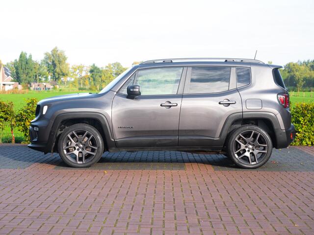 Jeep RENEGADE 1.3T-GDI 4XE Aut Limited | Panorama schuifdak | Kenwood Surround | 19" LM |Navi | ParkAssist | LaneAssist | Stoelverw + stuurverw | Led | Camera | CarPlay | 43829km