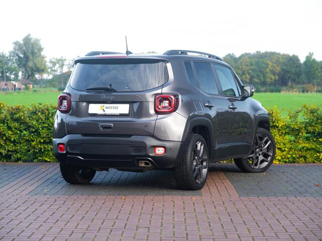 Jeep RENEGADE 1.3T-GDI 4XE Aut Limited | Panorama schuifdak | Kenwood Surround | 19" LM |Navi | ParkAssist | LaneAssist | Stoelverw + stuurverw | Led | Camera | CarPlay | 43829km