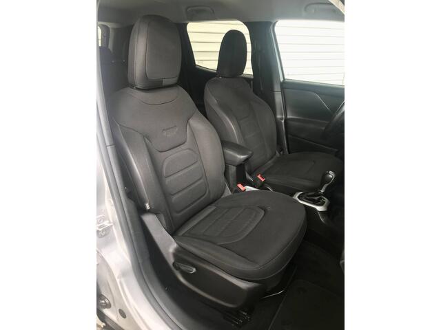 Jeep RENEGADE 1.4 MultiAir Limited Automaat Rijklaarprijs!