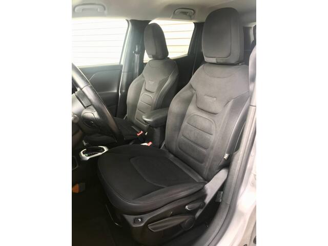 Jeep RENEGADE 1.4 MultiAir Limited Automaat Rijklaarprijs!