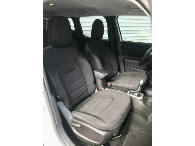 Jeep RENEGADE 1.4 MultiAir Limited Rijklaarprijs!