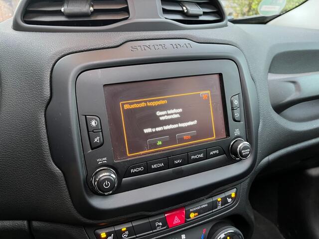 Jeep RENEGADE 1.4 MULTIAIR 75TH ANNIVERSARY AWD CLIMA - NAVI - TREKH.