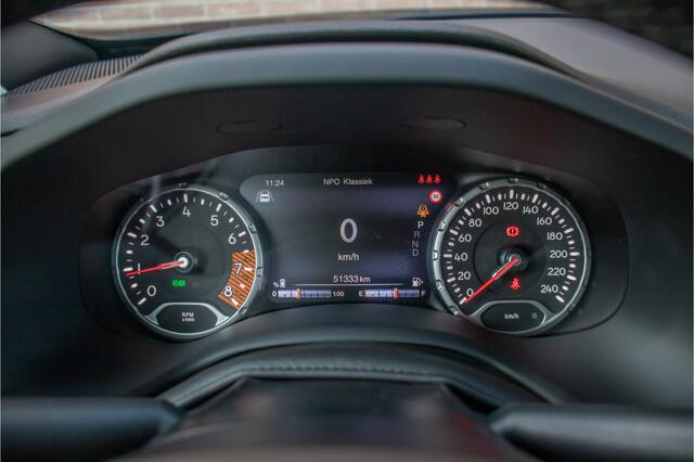 Jeep RENEGADE 1.5T e-Hybrid Limited, Origineel NL, Camera, Stoelverwarming, Full LED, Trekhaak, Navigatie, Park Assist, Keyless.