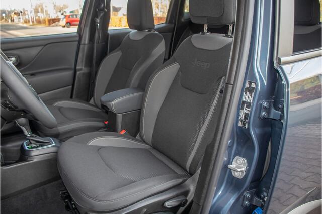Jeep RENEGADE 1.5T e-Hybrid Limited, Origineel NL, Camera, Stoelverwarming, Full LED, Trekhaak, Navigatie, Park Assist, Keyless.