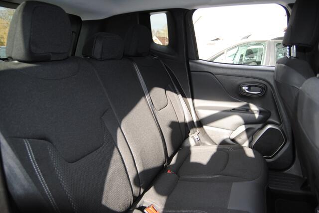 Jeep RENEGADE 1.4 M.Air Limited | Automaat | Trekhaak | DAB