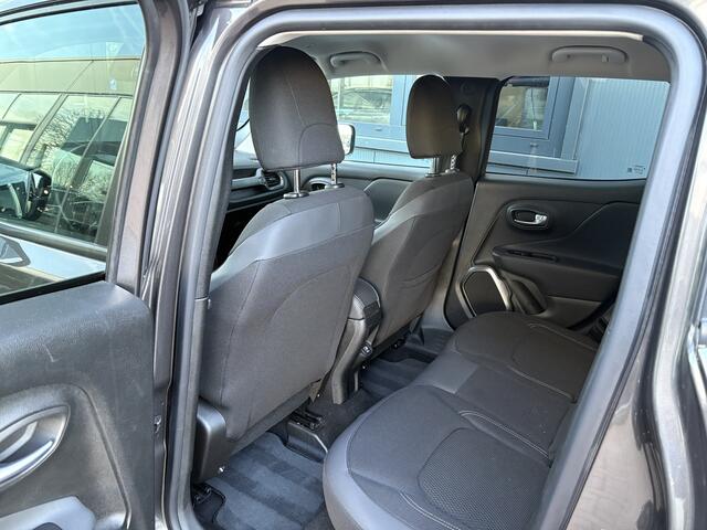 Jeep RENEGADE 1.3T DDCT 150pk Automaat Limited LED/NAVI/CARPLAY/ADAPT.CRUISE/PDC/TREKHAAK