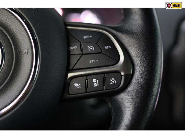 Jeep RENEGADE 4xe 240 Plug-in Hybrid Electric S | Stuurwielverwarming | Stoelverwarming | Airco | Climate control | Lederen Bekleding | 4X4 | Automaat |