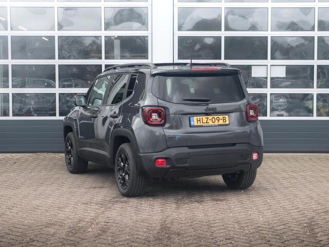 Jeep RENEGADE 4xe 240 Plug-in Hybrid Electric The North Star | Teck Pack | Winter Pack | Navi