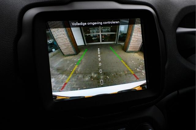 Jeep RENEGADE 4xe 240 Plug-in Hybrid Electric S Trekhaak/ Leer/ Stoel-stuurverwarming/ Camera/ Carplay/ Navigatie/ Adapt. cruise