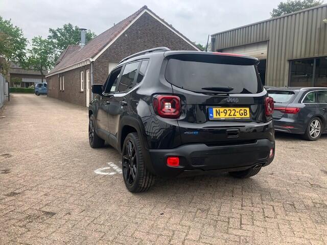 Jeep RENEGADE 4xe 240 Plug-in Hybrid Electric S