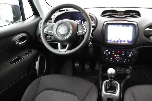 Jeep RENEGADE 1.0T Longitude 2018 | Navigatie | Bluetooth | Cruise control | Trekhaak | Parkeersensoren | Stuurwiel Bediening | Elektrische ramen + spiegels | Lichtmetaal | Boekjes Compleet | 2 Sleutels