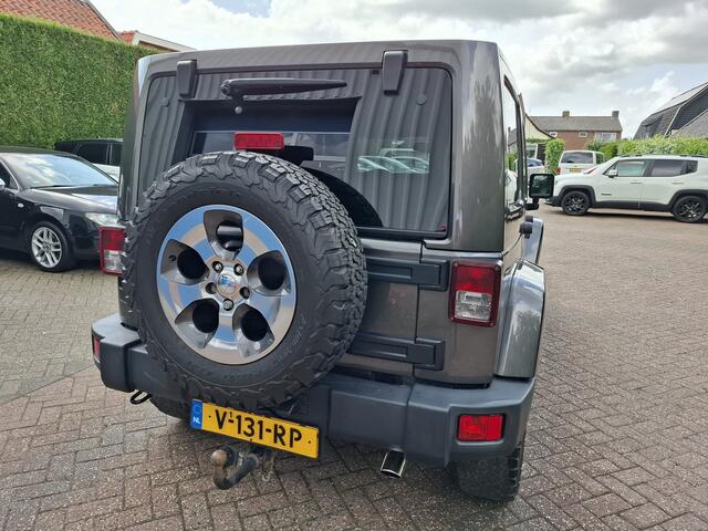 Jeep WRANGLER 2.8 CRD Sahara LIER/LEER/CLIMAT/CRUISE/TREKHAAK 200PK