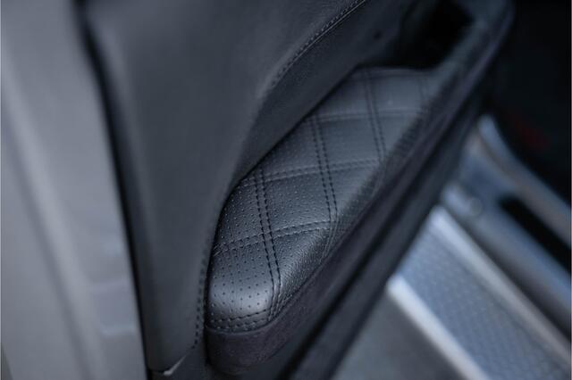 Jeep WRANGLER 2.2 D BRUTE Richmond / Grijs kenteken / Liftkit / Ex Btw