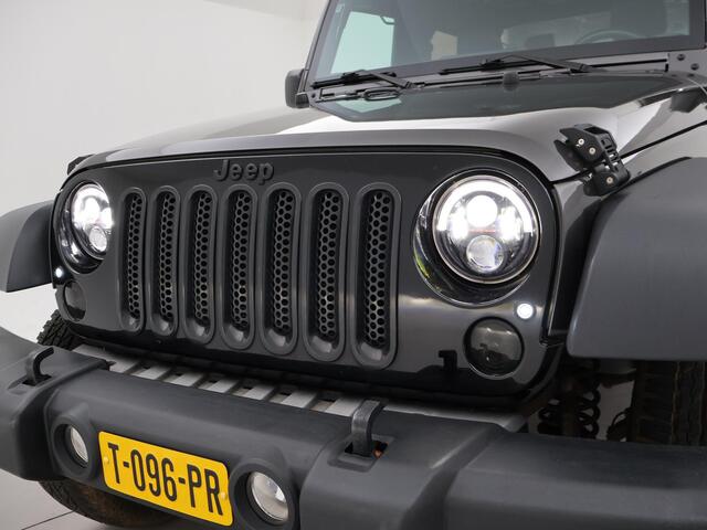 Jeep WRANGLER 3.6 AUT. + LEDER | STOELVERWARMING | LED | OFFROAD ONDERSTEL | APPLE CARPLAY |