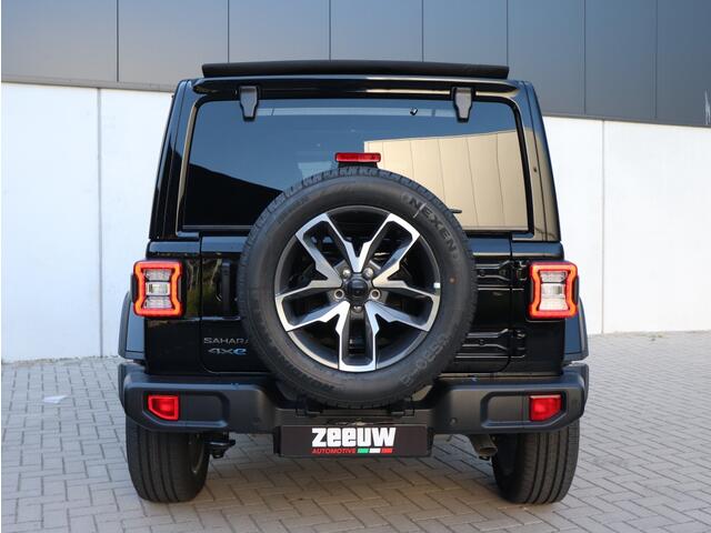 Jeep WRANGLER Unlimited 4xe 380 PK Sahara | Schuifdak | Leder | Camera | Navi | 20"