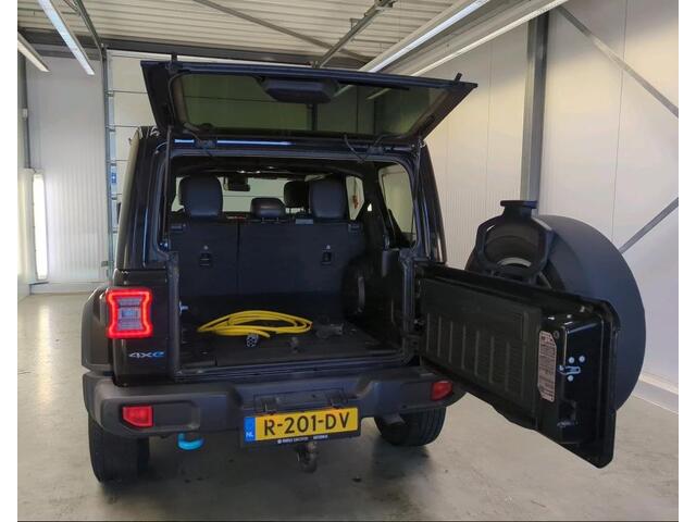Jeep WRANGLER Unlimited 4xe Hybride 380 Sahara / Trekhaak / Leder / Stuur-Stoelverwarming / Pdc.+Camera / Comf.& Convenience Pack /