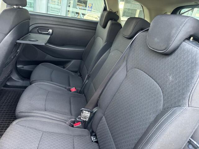 KIA CARENS 1.6 GDI DYN.PLUSL. 7PERSOON NAVI AIRCO LMV PDC-CAMERA