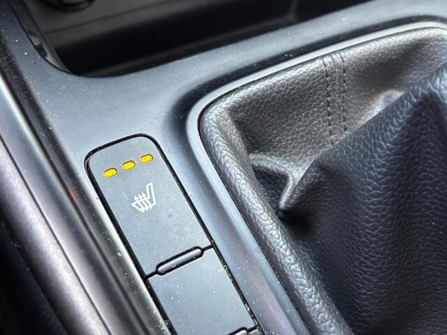 KIA CARENS 1.6 GDI DYN.PLUSL. 7PERSOON NAVI AIRCO LMV PDC-CAMERA