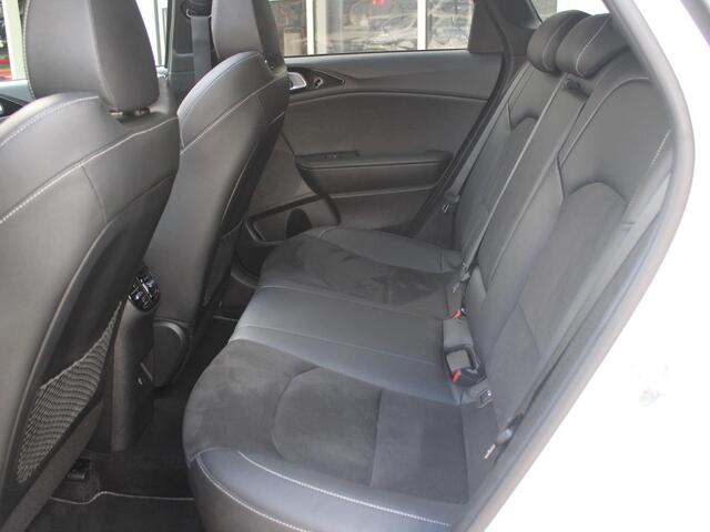 KIA CEE D Ceed Sportswagon 1.0 T-GDi GT-Line | LED | Carplay | Schuif-/Kanteldak | Clima | Camera | Navi | Camera