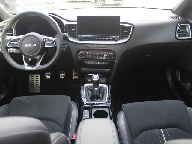 KIA CEE D Ceed Sportswagon 1.0 T-GDi GT-Line | LED | Carplay | Schuif-/Kanteldak | Clima | Camera | Navi | Camera