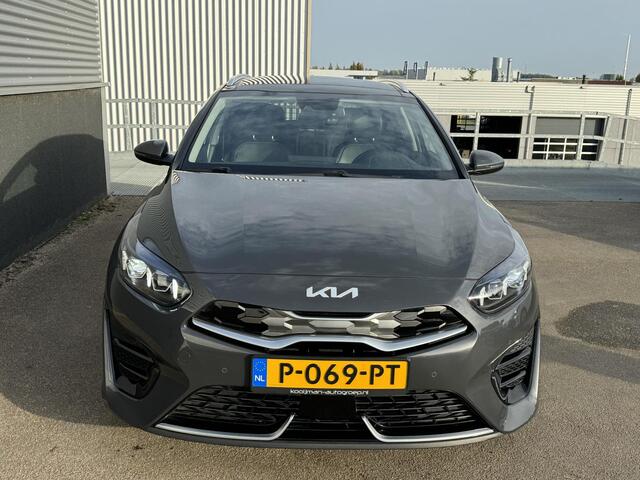 KIA CEE D Ceed Sportswagon 1.6 GDI PHEV ExecutiveLine Meest luxe uitvoering, Trekhaak, Schuif/kanteldak, Nieuw geleverd en dealeronderhouden, BTW-auto, Seat memory, stoelkoeling, Digitaal dashboard