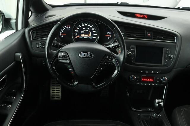 KIA CEE D cee'd 1.0 T-GDi GT-Line | 1e eigenaar | Stoel & stuurverwarming | Camera | Navigatie | Xenon | Climate control | Keyless | Cruise control