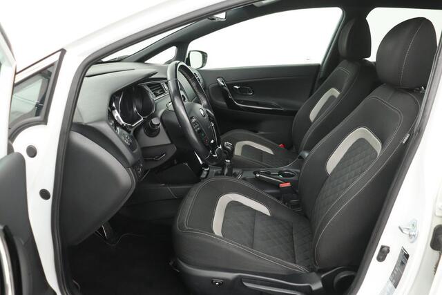 KIA CEE D cee'd 1.0 T-GDi GT-Line | 1e eigenaar | Stoel & stuurverwarming | Camera | Navigatie | Xenon | Climate control | Keyless | Cruise control