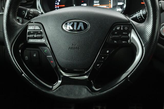 KIA CEE D cee'd 1.0 T-GDi GT-Line | 1e eigenaar | Stoel & stuurverwarming | Camera | Navigatie | Xenon | Climate control | Keyless | Cruise control