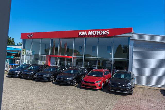 KIA CEE D Ceed Sportswagon 1.5 T-GDi GT-Line Automaat - Navigatie - Schuif-/kanteldak - Stoel-/stuurverwarming - Climate Control - Cruise Control - Fabrieksgarantie tot 02-2030
