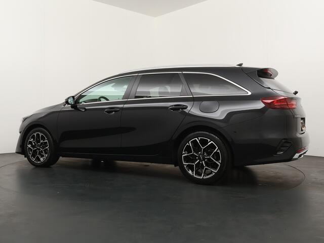 KIA CEE D Ceed Sportswagon 1.5 T-GDi GT-Line Automaat - Schuif/kantel dak - Achteruitrij camera - Adaptive cruise control - Navigatie - Apple Carplay/Android Auto - Fabrieksgarantie t/m 12-2029